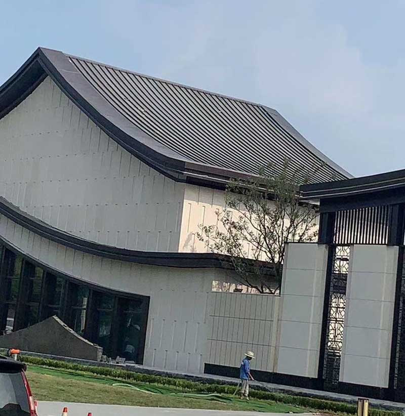 北屯金属屋面板的常见类型有哪些？